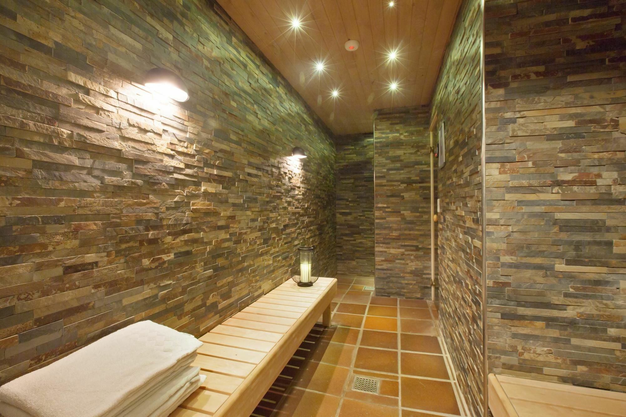 Kryb I Ly Hotel 4*